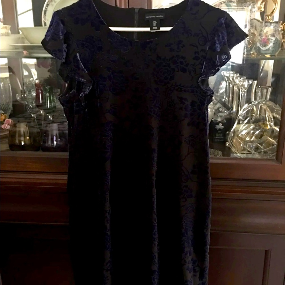 Excellent condition Adrienne Vittadinini black blue floral velvet dress